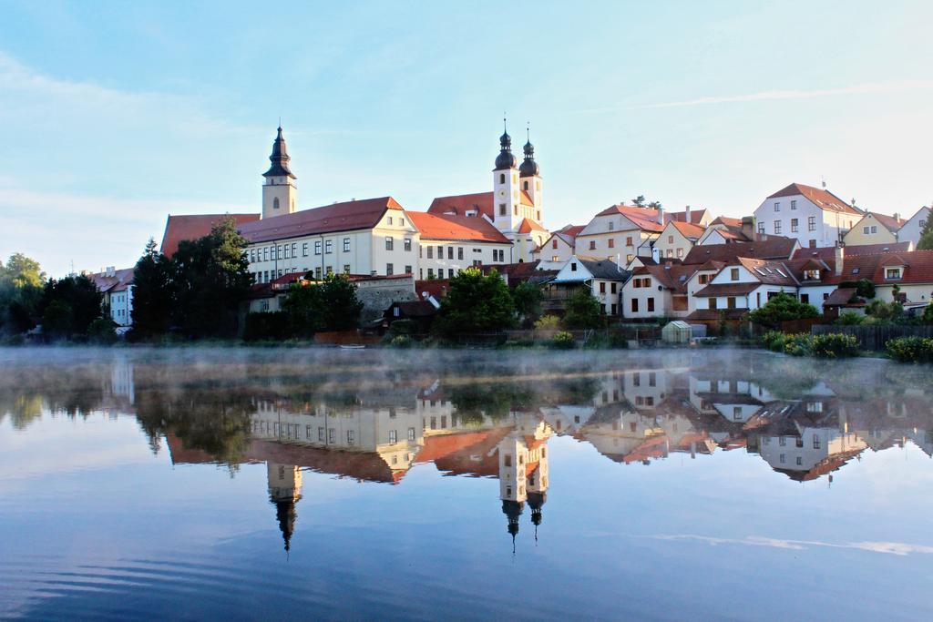 Apartment Telc Hradecka Экстерьер фото