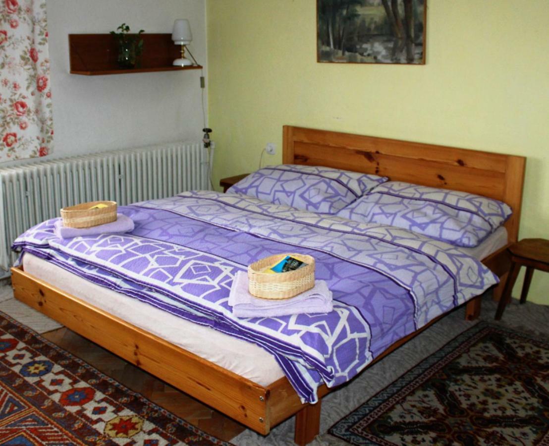 Apartment Telc Hradecka Экстерьер фото